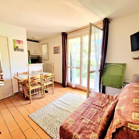 Cap Soleil 4 Pers Piscines, Tennis, Apartment *